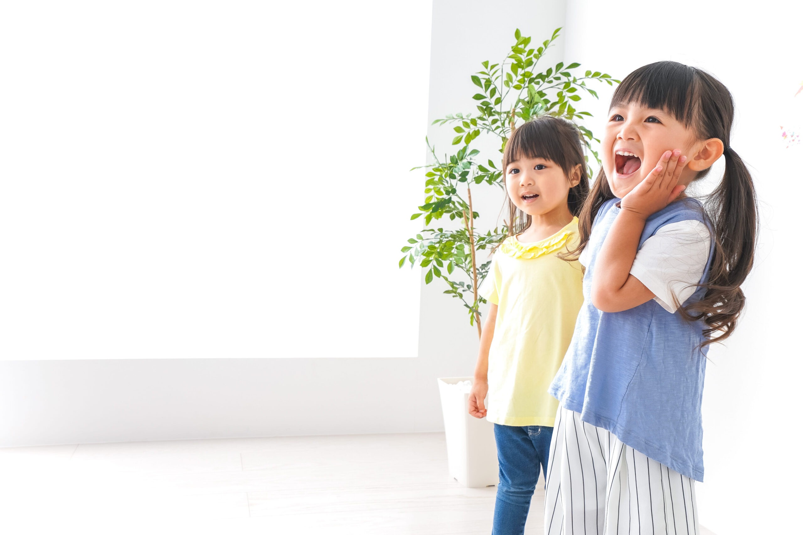 孩子開心互動